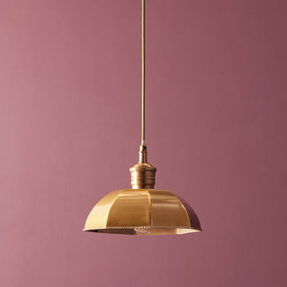 Sisi pendant in aged brass