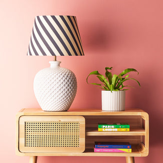 Cheela table lamp in white