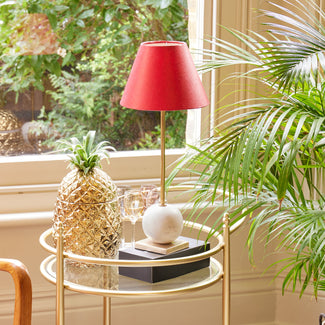 Lollie rechargeable table lamp in white marble