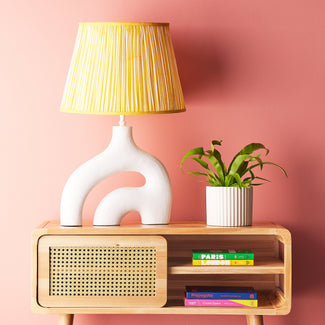 Sada table lamp in Gesso white