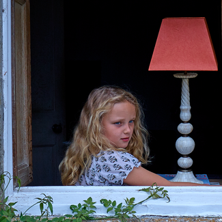 Regular Shiva table lamp in off white bone and ceramic