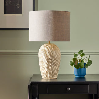 Cowrie table lamp in stone ceramic