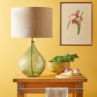 Kardish table lamp in green glass